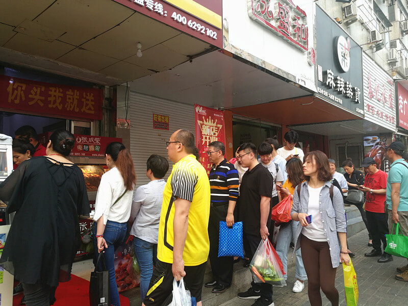 加盟電烤雞架店好做嗎？開店一點(diǎn)也不難！